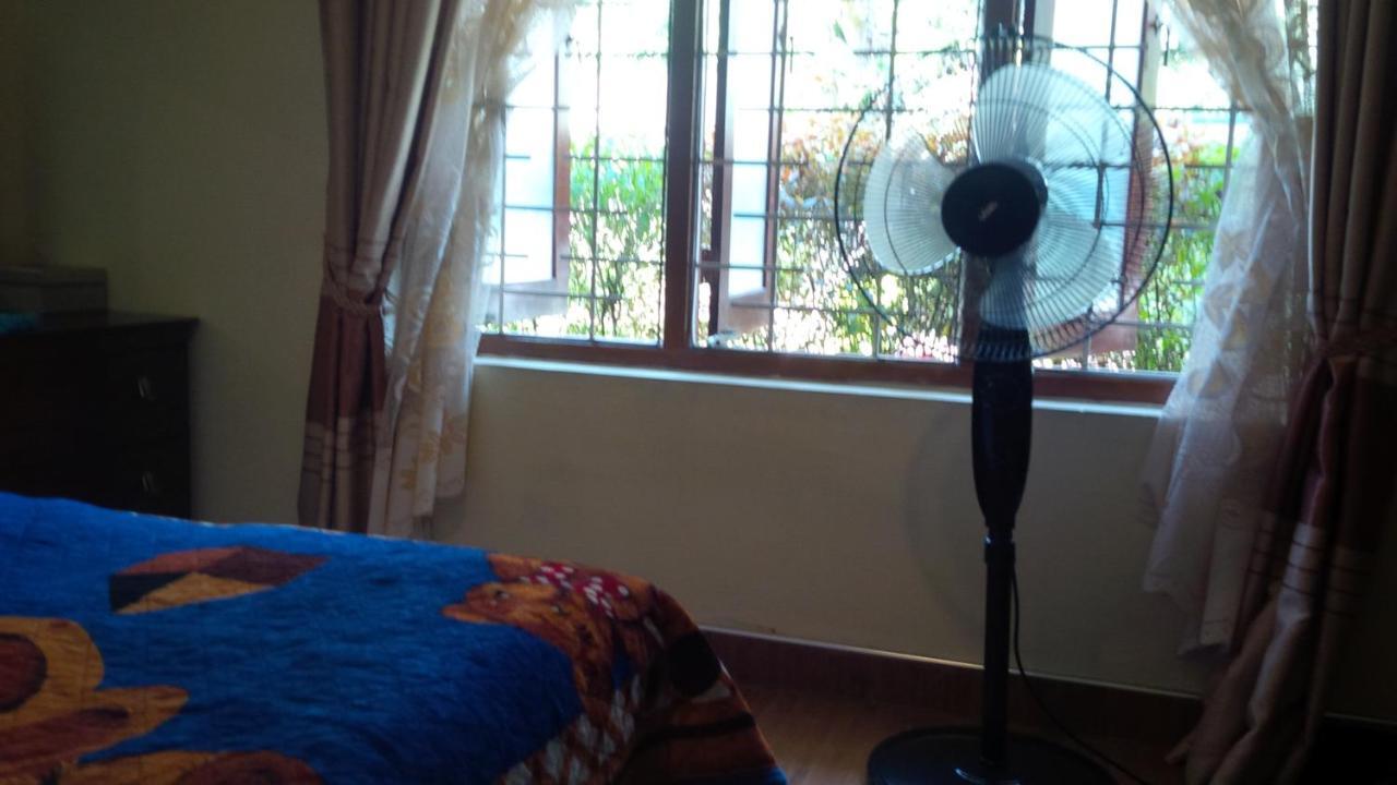Apartamento Jayawimana Kandy Exterior foto